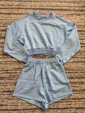 Alo dupe baby blue sweat set size small
